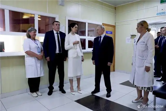 На Итуруп направят автомобиль скорой помощи, о котором медики просили Путина