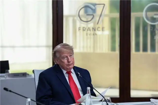 WSJ - За время второго президентского срока Трамп привлек свыше $800 млн пожертвований
