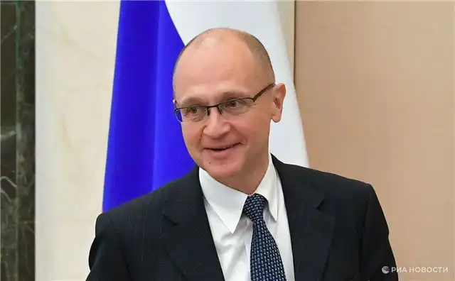 Кириенко передал участникам «Зарницы 2.0» поздравления от Путина