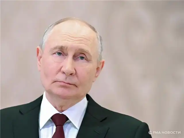 Путин дал комментарии журналистам после визита в Казахстан
