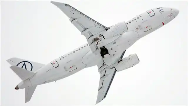 Алиханов сообщил о завершении летных испытаний SJ-100 в 2026 году