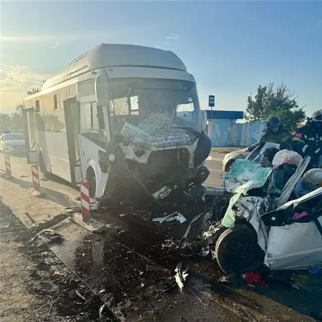 После аварии с автобусом в Крыму возбудили уголовное дело, погибли три человека