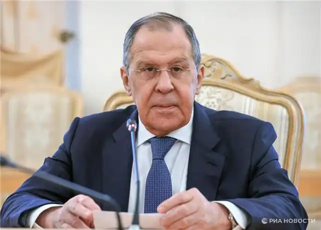 Лавров сосредоточился на внешнеполитическом курсе и защите прав русскоязычных граждан
