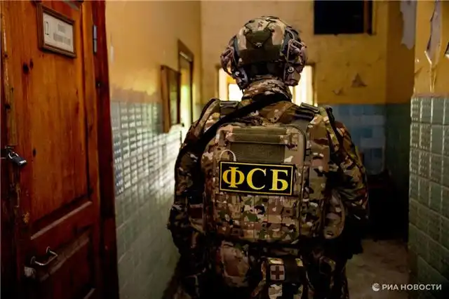 ФСБ заявила о готовности противостоять зарубежным разведкам любыми средствами