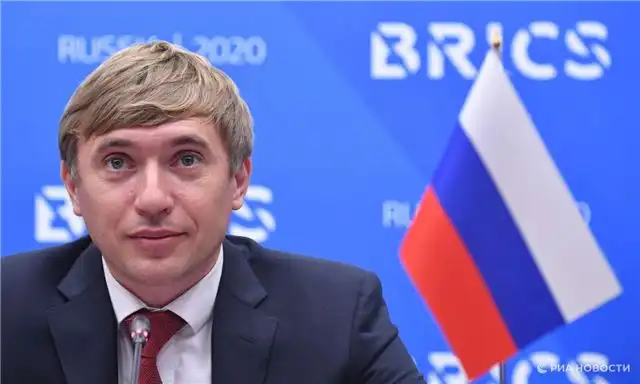 Гуров - подвиги героев России должны стать примером для нового поколения