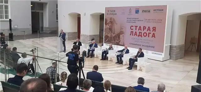 Пиотровский предупредил об угрозе превращения Старой Ладоги в туристический и политологический объект