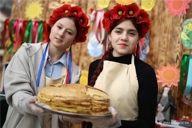 Вкусные блины на Масленицу 2026 - праздничная подборка лучших рецептов