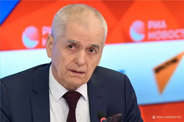 Онищенко предложил защитить детей от цифровой зависимости, ограничив время с гаджетами