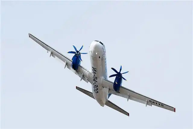 Первые Ил-114-300 начнут поставлять уже в августе, сообщил Алиханов