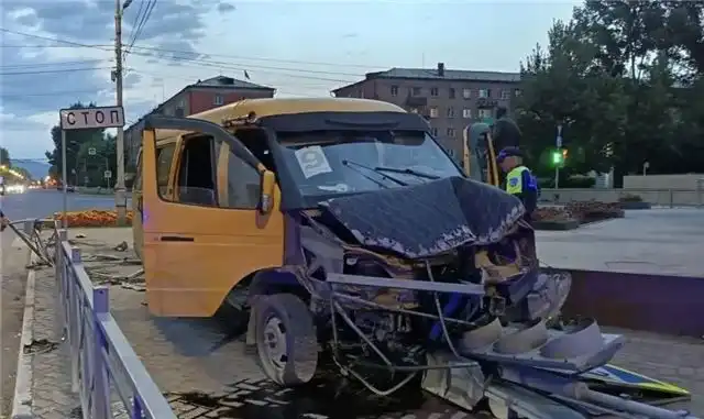 После аварии в Кызыле с пятью пострадавшими возбуждено уголовное дело по двум статьям